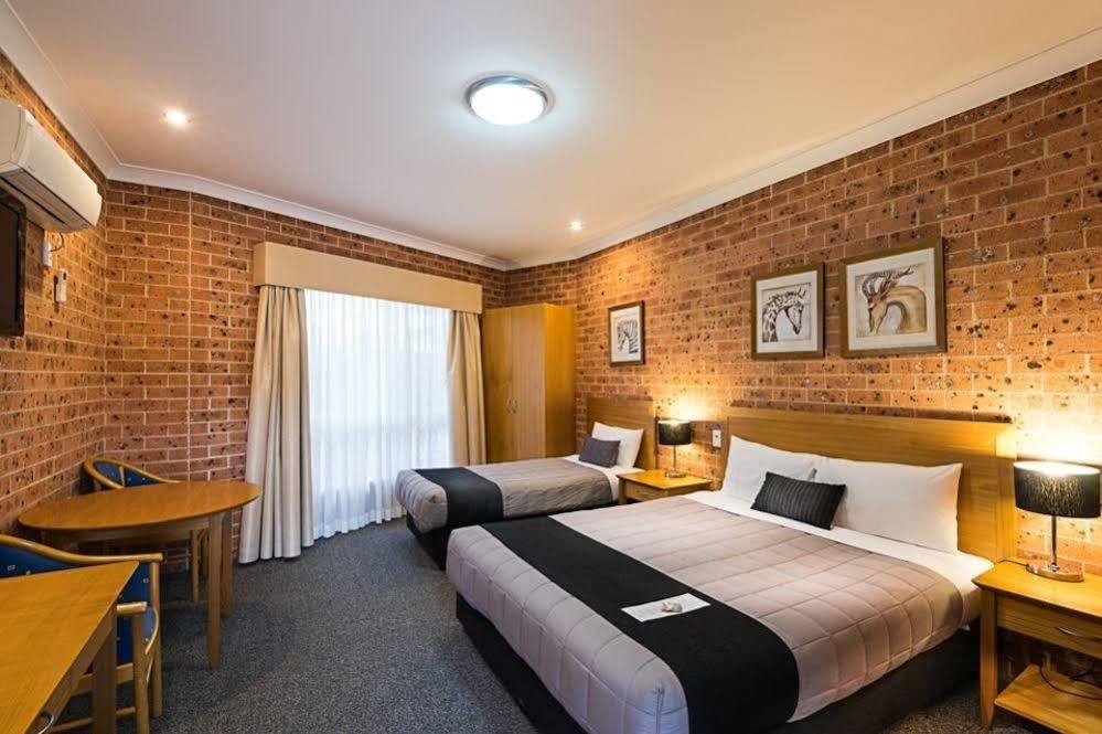 Akuna Motor Inn And Apartments Dubbo Zewnętrze zdjęcie
