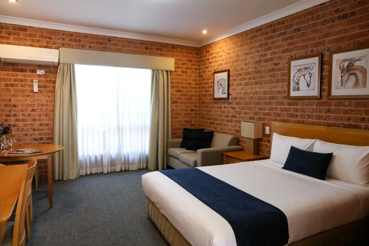 Akuna Motor Inn And Apartments Dubbo Zewnętrze zdjęcie