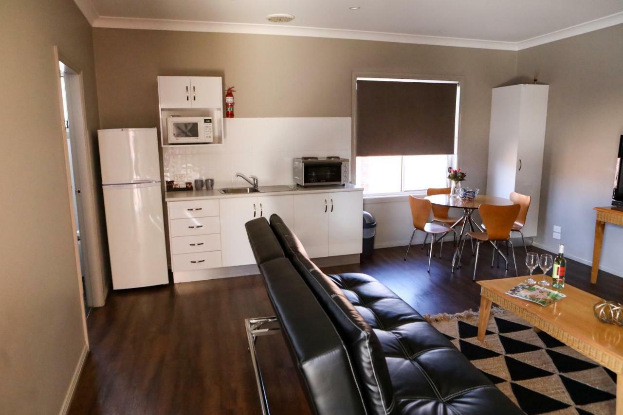 Akuna Motor Inn And Apartments Dubbo Zewnętrze zdjęcie