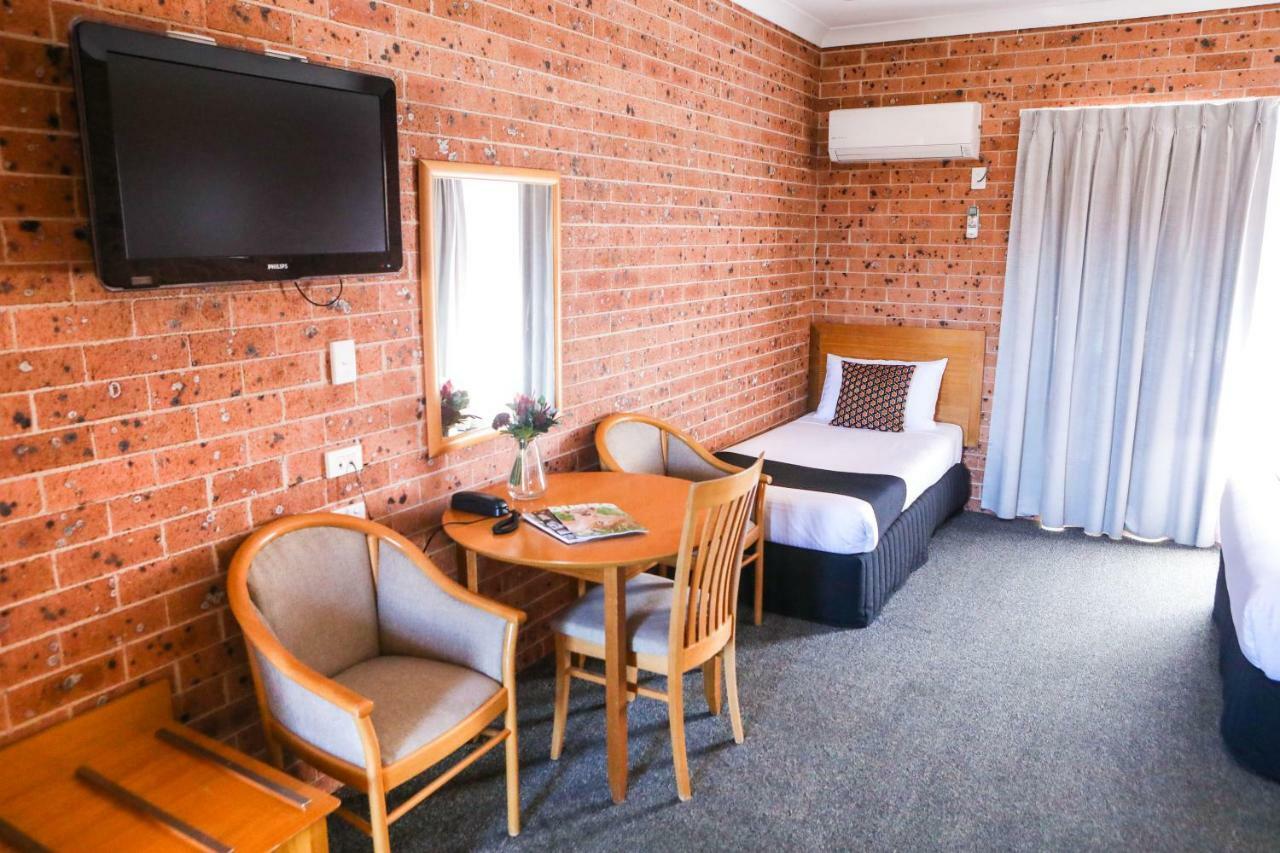 Akuna Motor Inn And Apartments Dubbo Zewnętrze zdjęcie